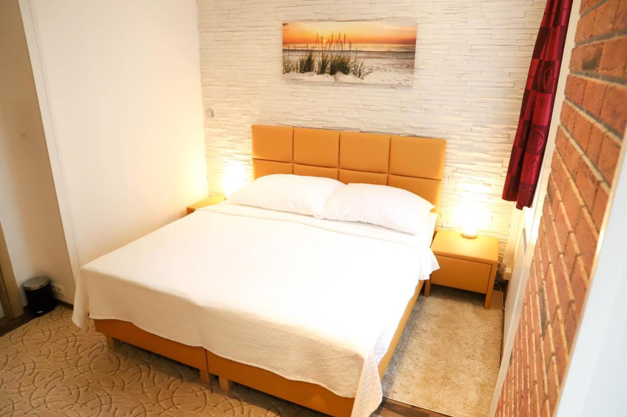 «Go West» Guest Rooms Wien Exterior foto